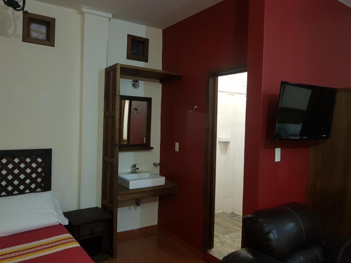 Hotel San Sebastian Комитан-де-Домингес Экстерьер фото